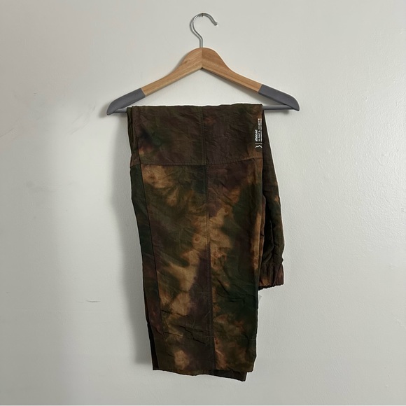 AFIELD OUT Camo Stitch Nylon Pants - Camo